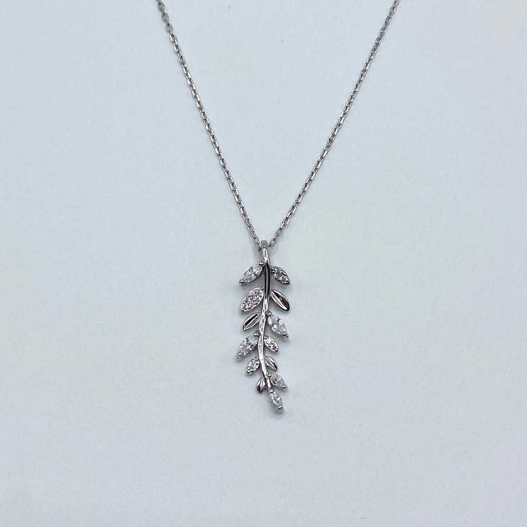 Sterling Silver Leaf Pendant Necklace